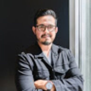 Meet your Posher, Eric